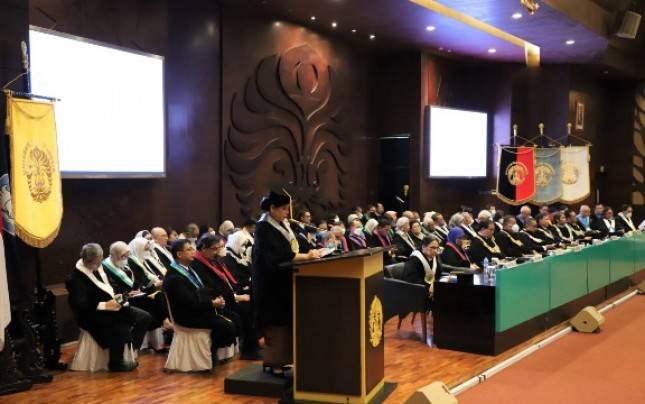 Guru Besar UI Omas Bulan Samosir Ph.D Ungkap Peran Demografi untuk Kesejahteraan Umat Manusia