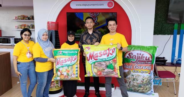 Ajinomoto Kembali Gelar Adeging Pura Mangunegaran 2023, Ajak Masyarakat Terapkan Pola Hidup Sehat Dan Peduli Lingkungan