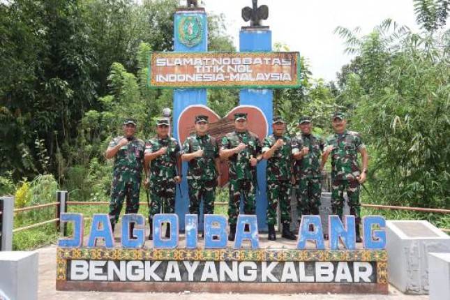 Panglima TNI Laksamana Yudo Margono Tinjau PLBN Jagoi Babang Bengkayang