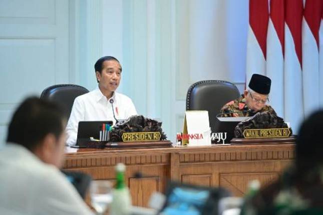 Presiden Jokowi Instruksikan Jajaran Tindaklanjuti Rekomendasi Penyelesaian Non-yudisial Pelanggaran HAM Berat
