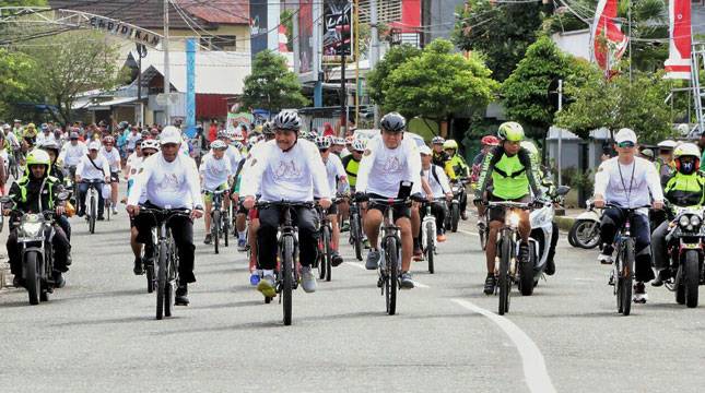 Ikut Tour de Moluccas Menko Luhut Sebut Ambon jadi Daya Tarik Untuk Para Peserta