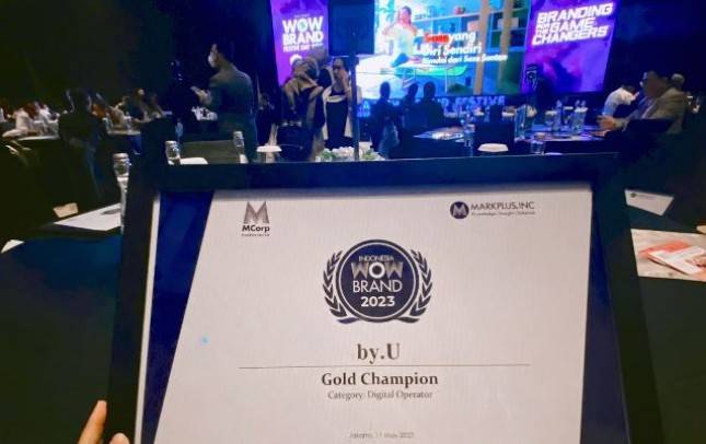 Tingkatkan Kepuasan Pelanggan, kartu Internet by.U Raih Gold Champion Indonesia WOW Brand 2023