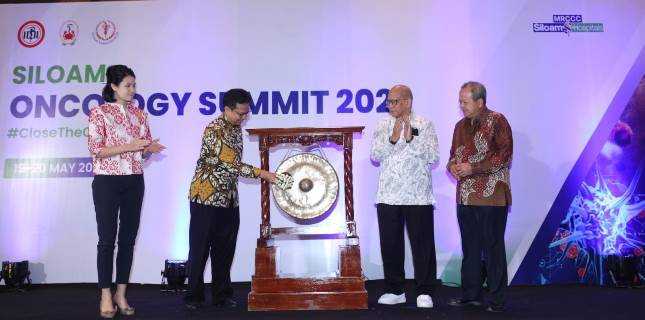 Grup RS Siloam Menyelenggarakan Oncology Summit untuk Meningkatkan Kompetensi Tenaga Medis di Indonesia