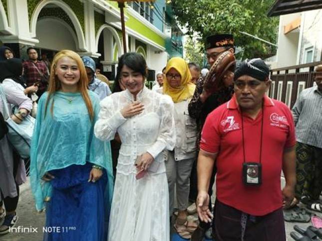Si Cantik DePe Terpuaskan Dengan Kegiatan Baksos FORWAN, Minta Menjadi Keluarga Besar FORWAN 