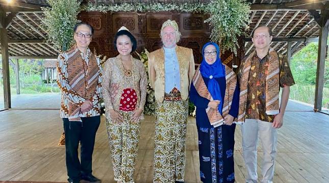 Kampoeng Joglo Resmi Dibuka, Realisasi Investasi di KEK Tanjung Lesung Terus Meningkat