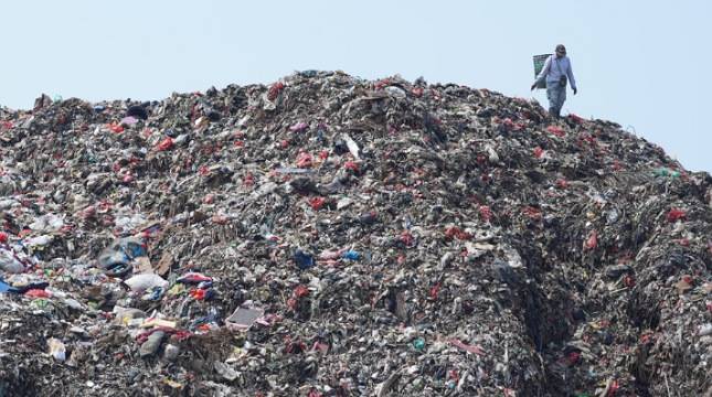 Perangi Sampah Plastik, Yayasan WINGS Peduli Ajak Masyarakat Lakukan Gerakan Pilah Sampah