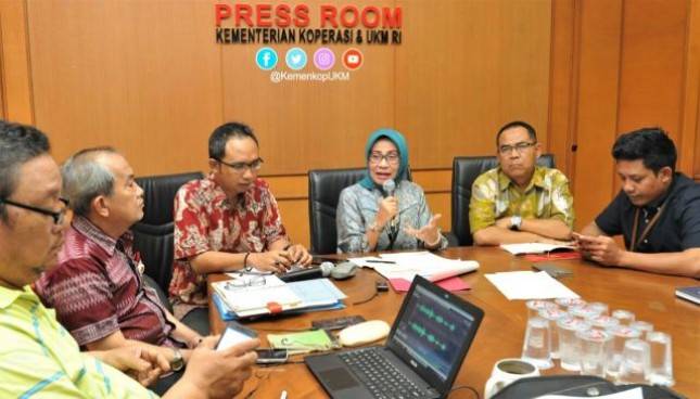 2018, Pemerintah Targetkan 50 % Penyaluran KUR di Sektor Produktif