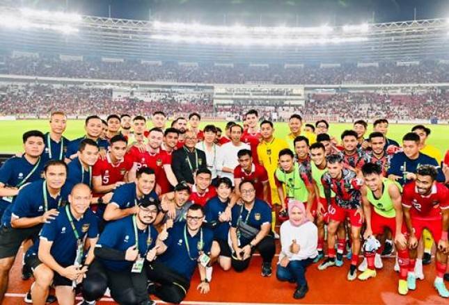 Saksikan Laga Indonesia-Argentina, Presiden Jokowi : Pengalaman Besar bagi Timnas Indonesia