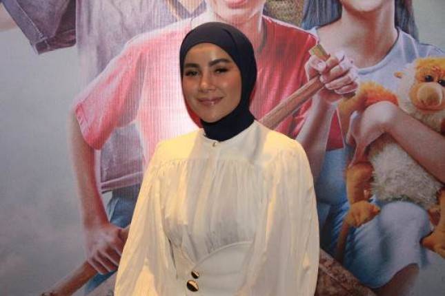 Si  Cantik Olla Ramlan Teringat Masa Kecil Saat di Banjarmasin 