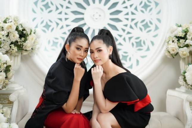 Si Manja Duo Anggrek Kebanjiran Job Manggung Berkat Viralnya Lagu &ldquo;Cikini Gondangdia&rdquo; 
