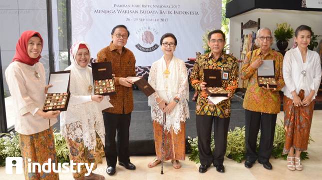 Kembangkan Industri Batik Nasional, Kemenperin Lakukan Regenerasi pembatik
