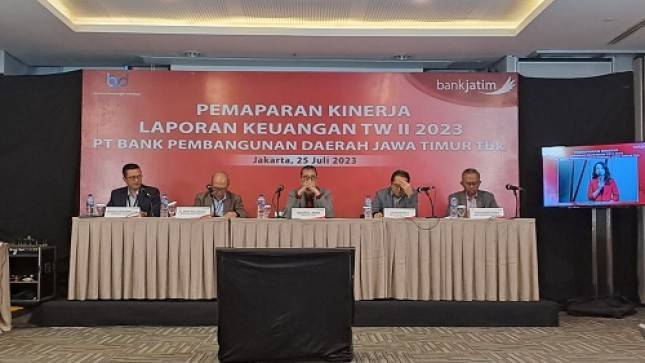 Keren! Kendati Persaingan Ketat, Penyaluran Kredit Bank Jatim Tumbuh Signifikan