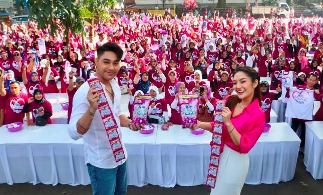 SoKlin Softener Twilight Ajak Pasangan Rawat Keromantisan Rumah Tangga di Acara Sebar Romantis