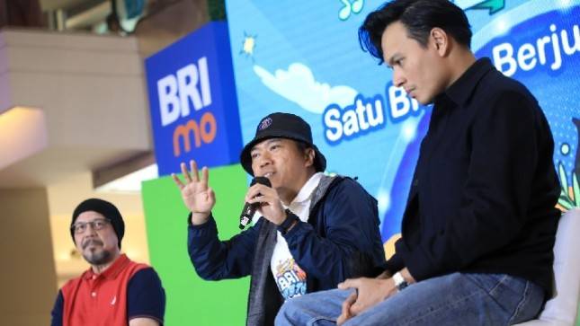 Nasabah Tanam Pohon Setiap Pembukaan Rekening BritAma