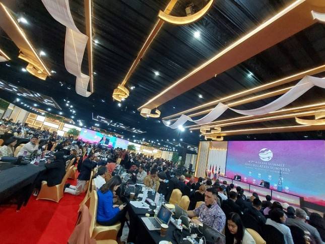 Jurnalis Asing Puji Pelayanan Terbaik Media Center KTT ke-43 ASEAN