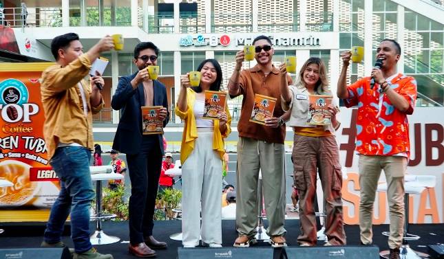 Menjadi Pecinta Kopi Susu Gula Aren, Krisjiana Baharudin Temukan Perpaduan Yang Pas di Top Coffee Susu Gula Aren Tubruk