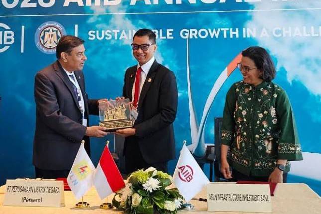 Menkeu Ungkap Kerja Sama Indonesia-AIIB Sukseskan Transisi Energi