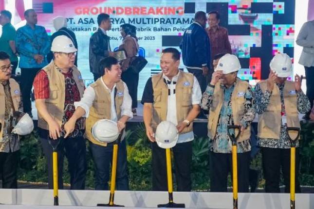 Resmikan Ground Breaking, Ketua MPR RI  Dukung Pembangunan Pabrik Bahan Peledak oleh Swasta di Indonesia di Kaltim