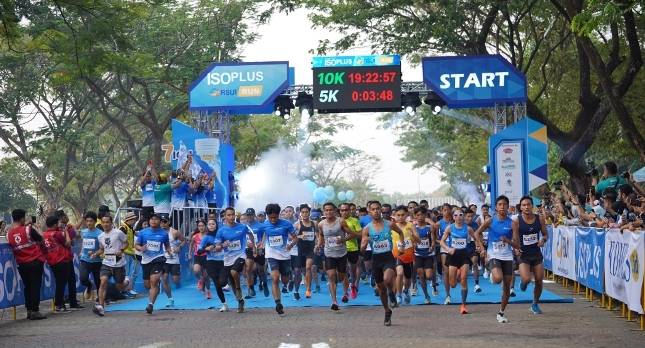 Diikuti 5000 Peserta, Isoplus dan RSUI Sukses Gelar Lomba Lari Skala Nasional