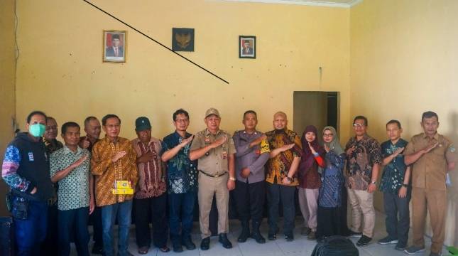 UNJ Berdayakan Warga Desa Pantai Sederhana dengan Pelatihan Kompetensi