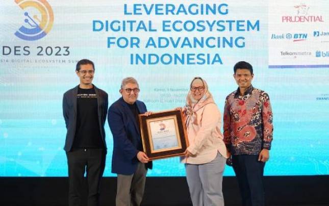 Bangun Ekosistem Digital, Peruri Sabet Penghargaan Indonesia Digital Ecosystem Summit (IDES) 2023 Sebagai Perusahaan Terbaik