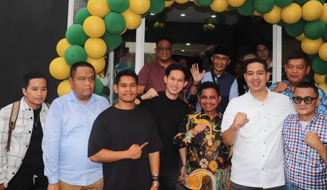 Setelah Borong BBM SPBU Bintaro, Richard Theodore Alias Bang Rich Buka Rumah Makan Gratis