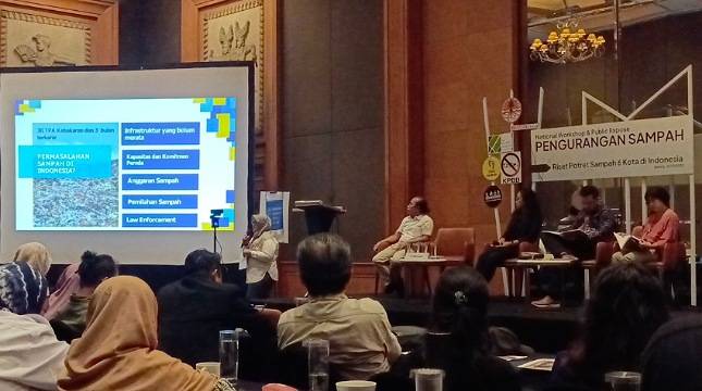 Riset Litbang Kompas dan Net Zero Waste Soroti Masalah Sampah Kemasan Kecil di 6 Kota Ini