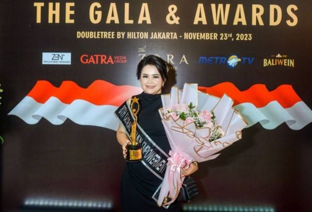 Syofi Raharja Perempuan Indonesia yang Inspiratif Raih Penghargaan Prestise