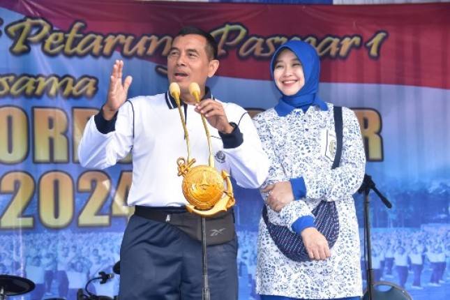 Awali Tahun Baru 2024, Dankormar Olahraga Bersama dan Syukuran HUT ke 61 Kowal