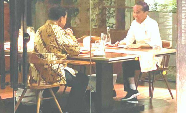 Makan Malam Bersama Prabowo, Sinyal DUkungan Jokowi Menguat