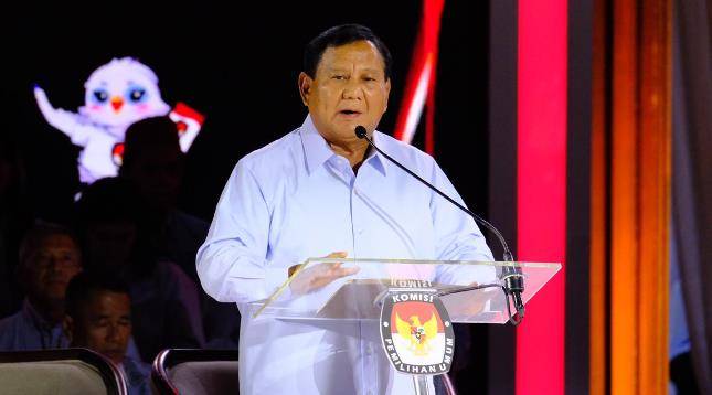 Prabowo Diserang Anies dan Ganjar Di Debat Ketiga, Ini Respon Haru Netizen