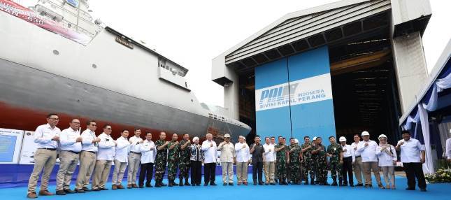 Menhan Prabowo SubiantoTinjau Pembangunan Kapal Perang Frigate Merah Putih di PT PAL Indonesia
