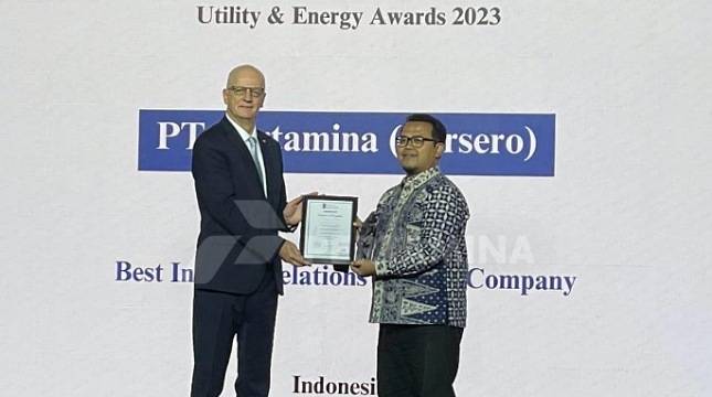 Pertamina Raih Penghargaan Best Investor Relations Energy Company dari The Global Economic Awards