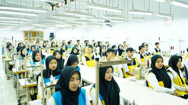 Gelar Diklat 3in1, Kemenperin Siap Pasok SDM Handal Industri Otomotif dan Tekstil