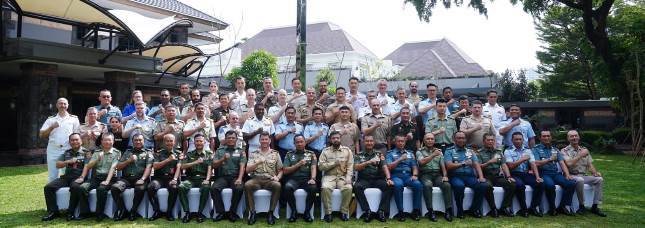 Panglima TNI Jenderal TNI Agus Subiyanto  Kumpulkan Para Atase Militer Negara Sahabat