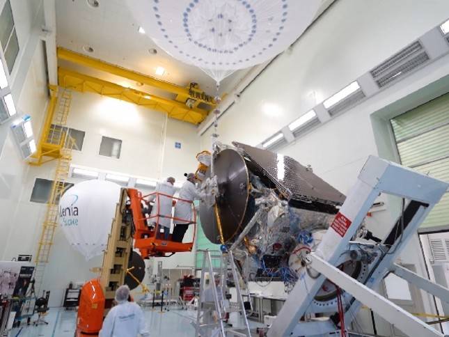 Telkom Akan Luncurkan Satelit HTS pada Pertengahan Februari