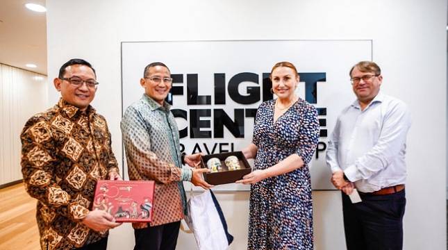 Menteri Sandiaga Uno Ajak Flight Center Travel Australia Racik Paket Wisata ke 5 DPSP
