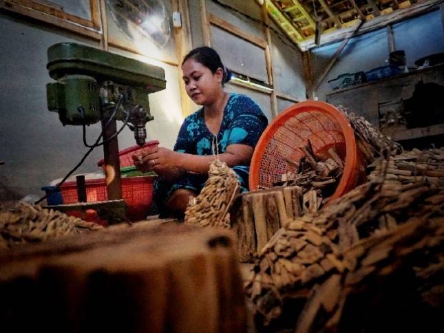 Jokowi Minta Perbankan Tingkatkan Porsi Kredit UMKM, BRI Siapkan Segmen Ultra Mikro Sebagai Sumber Pertumbuhan