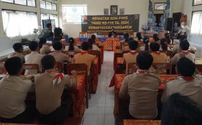 Anggota Kodim dan BNN Karangasem Berusaha Sekuat Tenaga Selamatkan Siswa Dari Kematian dan Kesengsaraan