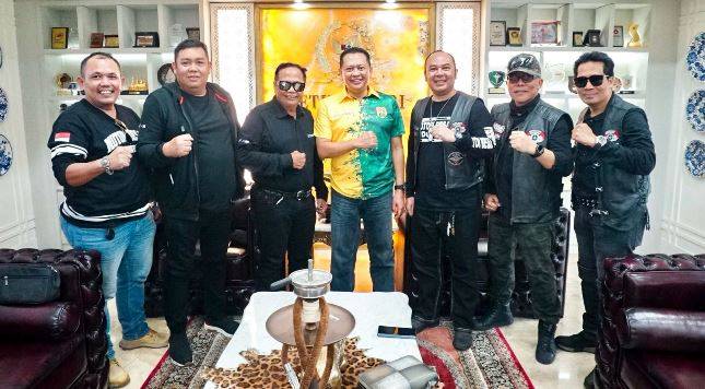 Menerima Pengurus Motor Besar Indonesia (MBI), Ketua MPR RIAjak Komunitas Otomotif Perbanyak Kegiatan Sosial di Bulan Ramadhan