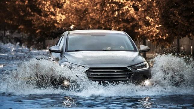 Waspada Banjir, Ini Jenis-Jenis Komponen Mobil yang Wajib Dicek!