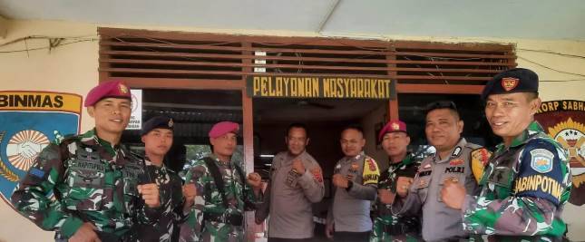 Jalin Sinergitas Yonmarhanlan ll Dengan Polsek Sikakap Mentawai