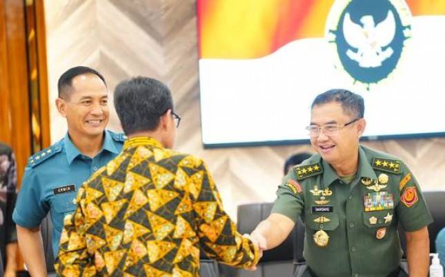 Kasum TNI Hadiri Rapat Koordinasi  Penyelesaian Masalah Lahan  TNI AL