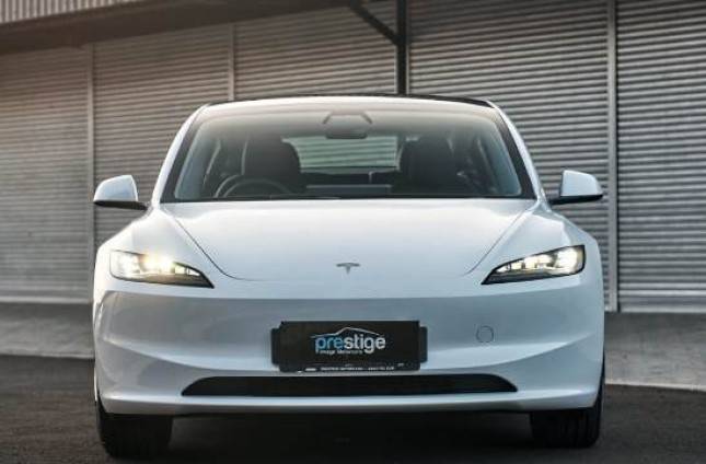Prestige Motorcars Memperkenalkan New Tesla Model 3 Highland, Membawa Kesegaran Baru pada Lini Tesla di Indonesia