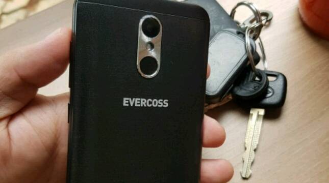 Evercoss Hadirkan Smartphone Murah Berfitur Face Unlocks dan Foto