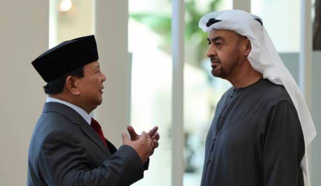 Menhan Prabowo Subianto Kunjungi Presiden MBZ di UEA, Bahas Kerja Sama Pertahanan dan Isu Internasional