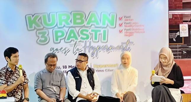 3 PASTI Tebar Hewan Kurban Dompet Dhuafa Goes To Hypermart