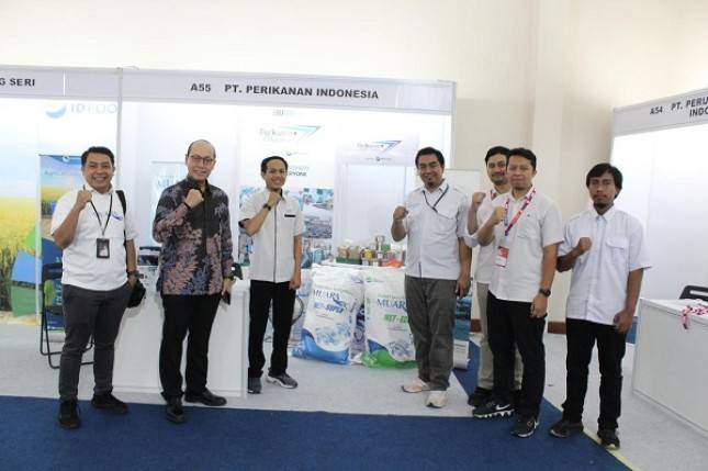 Dukung UMKM, PT Perikanan Indonesia Jalin Kerja Sama Penyaluran Pakan dan Penyerapan Ikan dengan Koperasi Perikanan