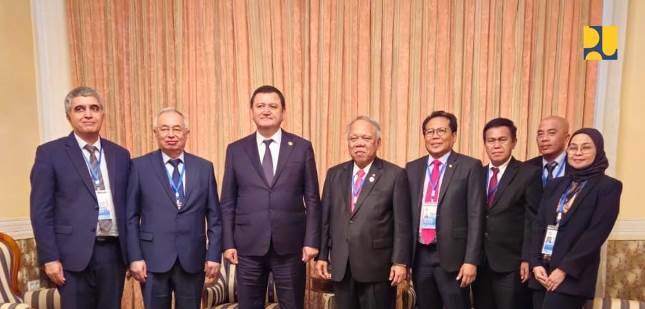 Pertemuan Bilateral dengan Menteri Sumber Daya Air Uzbekistan, Menteri PUPR Basuki Sampaikan Peluang Kerja Sama