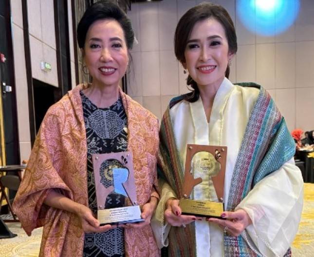 Komisaris dan Direksi Danamon Kembali Terima Penghargaan  &ldquo;Infobank 500 Most Outstanding Women 2024&rdquo;